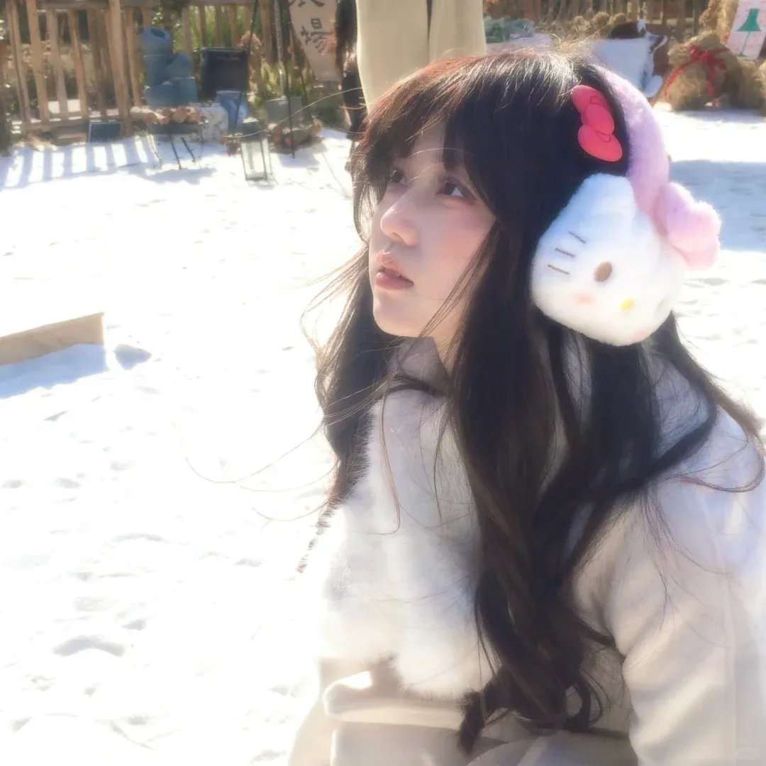 蓬门今始为君开